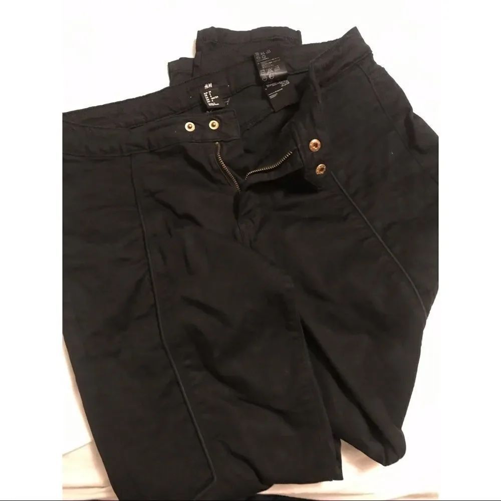 ✨ H&M Pants with Side Patches✨